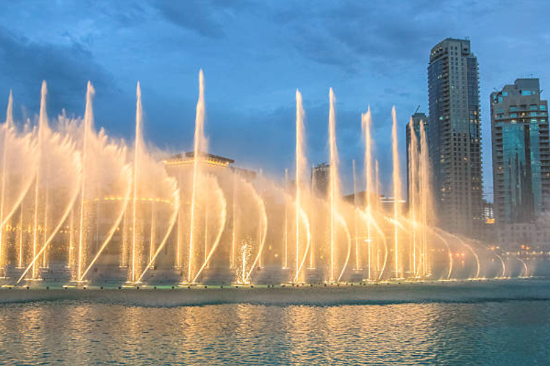 Dubai Bus Tour Dubai Mall Fountain Show